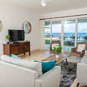 Blue By Calisto Holiday home
